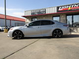 Used 2019 Toyota Camry XSE image 2