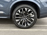 New 2025 Volvo XC90 T8 Plus w/ Protection Package Premier image 5