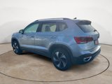 Certified 2024 Volkswagen Taos SE image 4