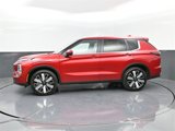 New 2025 Mitsubishi Outlander SE image 2