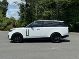 Used 2023 Land Rover Range Rover SE image 6