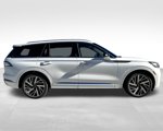 New 2025 Lincoln Aviator Black Label image 4