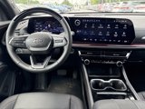 Used 2025 Chevrolet Traverse Z71 w/ Enhanced Driving Package image 2