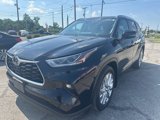 Used 2020 Toyota Highlander Limited image 3