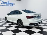 Used 2023 Volkswagen Jetta SE image 3