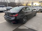 Used 2022 BMW 330i xDrive Sedan w/ Premium Package image 5