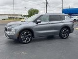 Used 2024 Mitsubishi Outlander SEL image 3