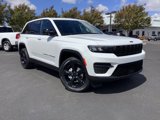 New 2025 Jeep Grand Cherokee Altitude image 2