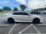 Used 2018 Toyota Camry LE image 5