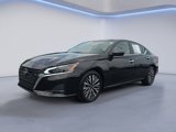 Used 2024 Nissan Altima 2.5 SV image 2