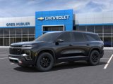 New 2025 Chevrolet Traverse Z71 w/ Driver Confidence Package image 2
