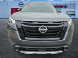 New 2025 Nissan Pathfinder SL w/ Black Appearance Package image 2