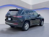 Used 2023 Jeep Grand Cherokee Limited image 5