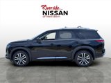 New 2025 Nissan Pathfinder Platinum w/ Cargo Package image 3