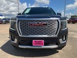 Used 2023 GMC Yukon XL Denali image 2
