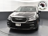 New 2025 Chrysler Pacifica Select image 2