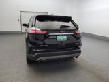 Used 2020 Ford Edge Titanium image 6