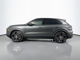 Certified 2025 Porsche Cayenne E-Hybrid image 2