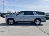 New 2025 Chevrolet Suburban Premier image 4