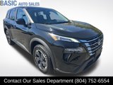 Used 2024 Nissan Rogue SV image 3