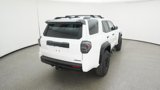 New 2025 Toyota 4Runner 4WD image 2