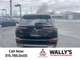 New 2025 Mitsubishi Outlander SE image 4