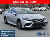 Used 2023 Toyota Camry SE image 2