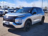 Used 2025 Mitsubishi Outlander 4WD Plug-In Hybrid image 4