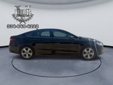Used 2020 Ford Fusion SE image 4