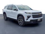 New 2026 Chevrolet Traverse High Country image 3