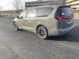 New 2025 Chrysler Pacifica Premium image 5