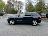 Used 2014 Jeep Grand Cherokee Laredo w/ 18" Wheel & 8.4" Radio Group image 4