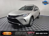 Used 2024 Toyota Venza Limited image 3
