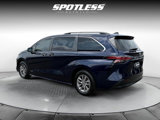 Used 2021 Toyota Sienna XLE image 5