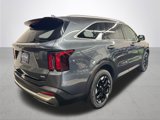 Used 2024 Kia Sorento S image 5