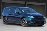 New 2025 Chrysler Pacifica Premium image 2