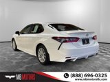 Used 2024 Toyota Camry SE image 5