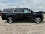 New 2025 GMC Yukon XL Denali w/ Denali Reserve Package image 2