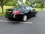 Used 2015 Nissan Altima 2.5 SL w/ Moonroof Package image 3