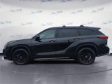 Used 2023 Toyota Highlander XSE image 2