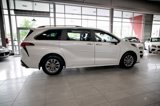 Used 2022 Toyota Sienna XLE image 4