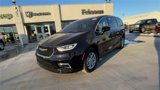 New 2025 Chrysler Pacifica Select w/ Uconnect Theater Family Group image 4