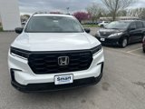 Certified 2025 Honda Pilot Black Edition image 2