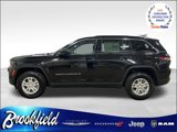 New 2025 Jeep Grand Cherokee Laredo image 5