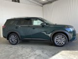 New 2025 Nissan Pathfinder SL w/ SL Premium Package image 2