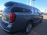 Used 2021 GMC Yukon XL SLT w/ SLT Luxury Plus Package image 6