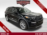 Used 2022 Ford Explorer XLT image 1
