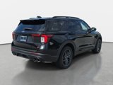 Used 2025 Ford Explorer ST image 5