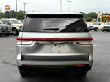 Used 2022 Lincoln Navigator Reserve image 4