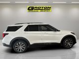 New 2025 Ford Explorer ST-Line image 3